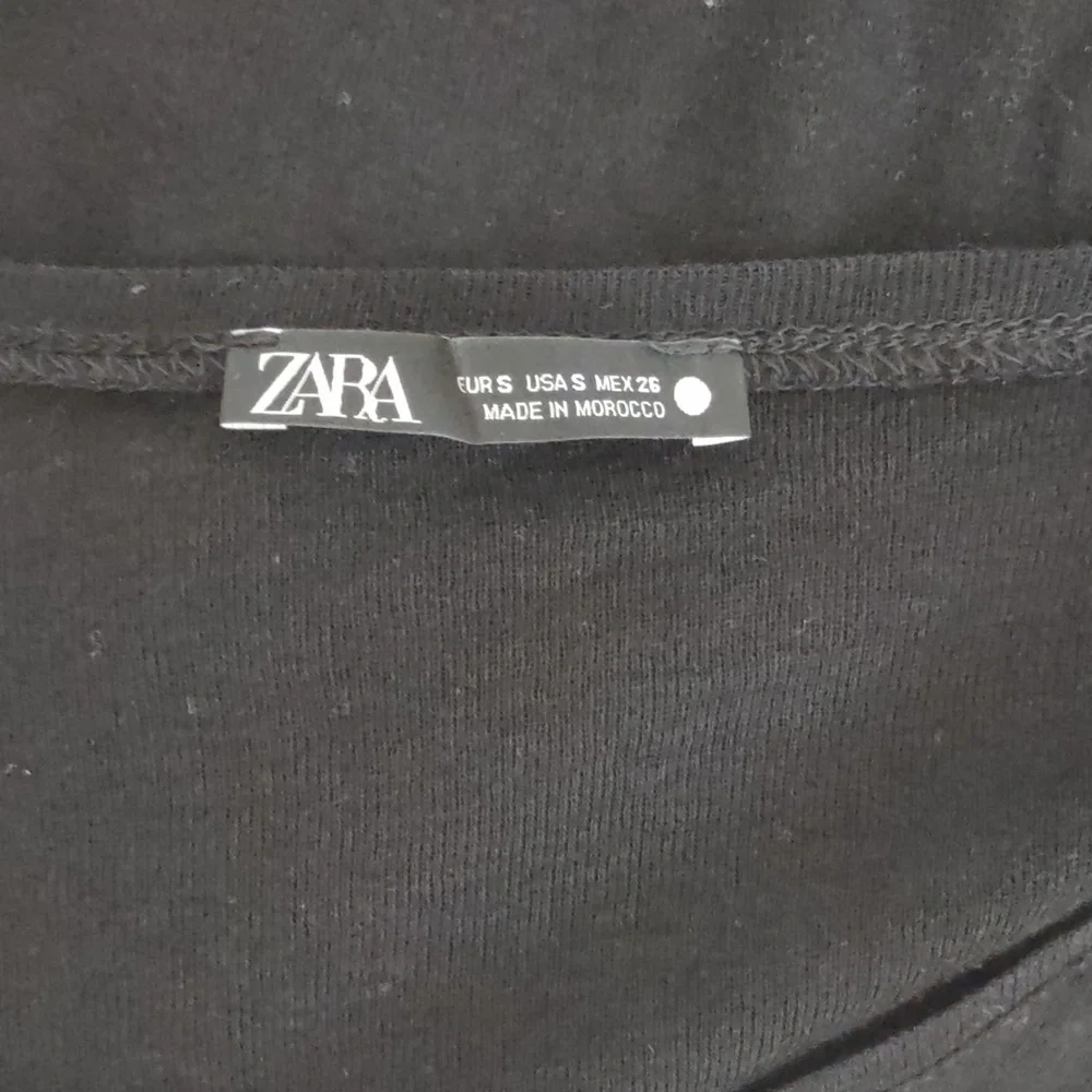 Zara Black Long-Sleeve Scoop Neck Top with Side Ties - Size SMALL - Picture 8 of 8